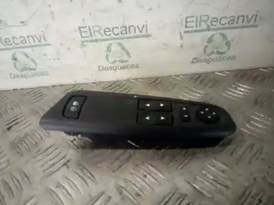 Автозапчастина б/у передні вікний вмикач для FIAT STILO MULTI WAGON (192_) 1.9 D Multijet Посилання на OEM IAM B569  