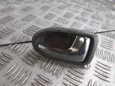 Second-hand car spare part interior right front handle for mazda premacy (cp) td exclusiv edition oem iam references   