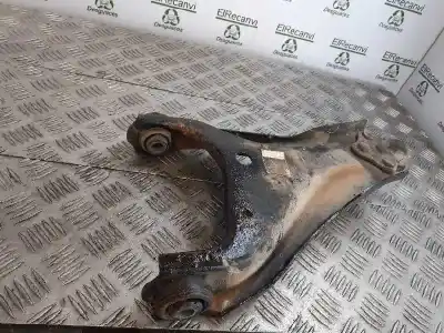 Pezzo di ricambio per auto di seconda mano Braccio Di Sospensione Anteriore Sinistro Inferiore per DACIA DUSTER Adventure Riferimenti OEM IAM   