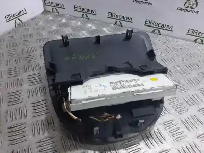 Second-hand car spare part multifunction display for renault clio iii 20 aniversario oem iam references 8200307273c  