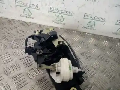 Pezzo di ricambio per auto di seconda mano maniglia esterna del cancello per audi a3 (8l1) 1.8 t riferimenti oem iam 8d9827565  