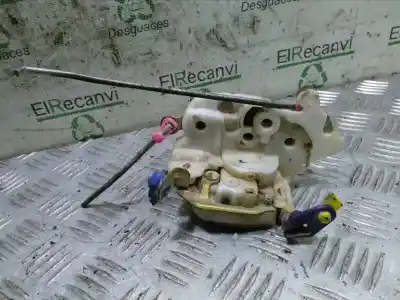 Peça sobressalente para automóvel em segunda mão fechadura da porta dianteira direita por nissan vanette cargo vanette cargo caja cerrada referências oem iam 662595