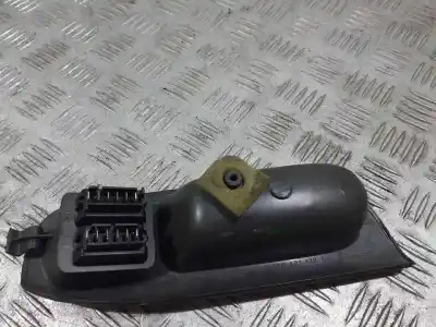 Second-hand car spare part left front power window switch for renault scenic (ja..) 1.9 dci authentique oem iam references 7700431172  