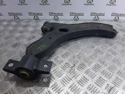 Pezzo di ricambio per auto di seconda mano braccio di sospensione anteriore sinistro inferiore per ford transit connect (tc7) furg. 90 cv / 66 kw riferimenti oem iam 2t143051  