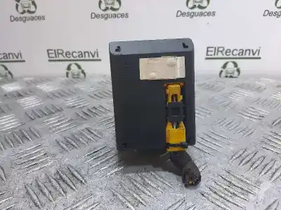 Second-hand car spare part multifunction display for opel omega b 4/1.998 oem iam references 90213389  