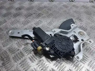 Recambio de automóvil de segunda mano de ELEVALUNAS TRASERO IZQUIERDO para HYUNDAI GETZ (TB)  referencias OEM IAM   