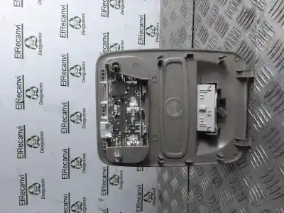 İkinci el araba yedek parçası  için RENAULT CLIO IV  OEM IAM referansları 739486822R  