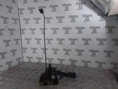 Pezzo di ricambio per auto di seconda mano serratura porta posteriore destra per renault espace iv (jk0) grand espace privilege riferimenti oem iam 8200017964  