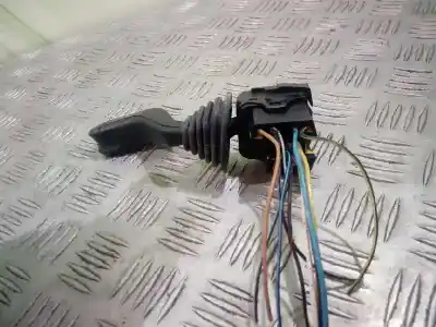 İkinci el araba yedek parçası  için OPEL CORSA B  OEM IAM referansları 90124931  