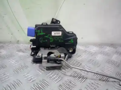 Second-hand car spare part Left Front Door Lock for AUDI A3 (8P1) 2.0 TDI 16V OEM IAM references 4E1837015  
