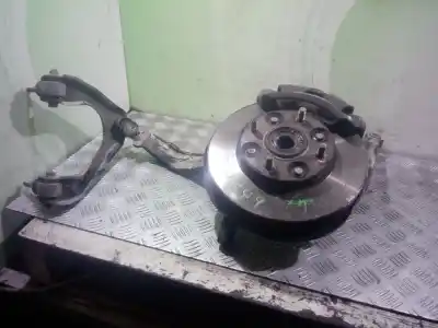 Pezzo di ricambio per auto di seconda mano attacco anteriore destro per mg rover serie 600 (rh) 620 si riferimenti oem iam   