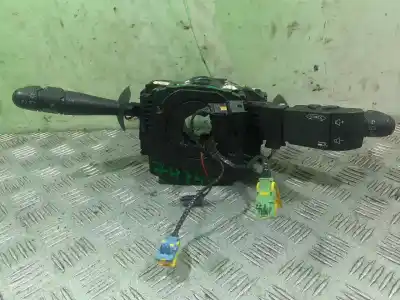 Second-hand car spare part multifunction switch for renault espace iv (jk0) 2.0 dynamique [2.0 ltr. - 110 kw dci diesel fap] oem iam references 8200260741  8200012244