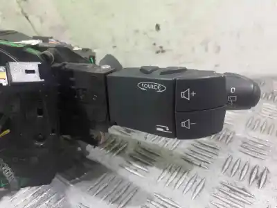 Second-hand car spare part multifunction switch for renault espace iv (jk0) 2.0 dynamique [2.0 ltr. - 110 kw dci diesel fap] oem iam references 8200260741  8200012244