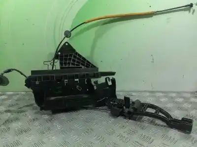 Peça sobressalente para automóvel em segunda mão fechadura da porta dianteira esquerda por ford focus berlina (cap) ambiente (d) referências oem iam 240000000