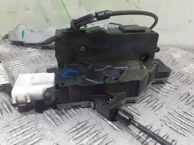 Peça sobressalente para automóvel em segunda mão fechadura da porta traseira direita por citroen c4 grand picasso i (ua_) 2.0 hdi 138 referências oem iam 24103158