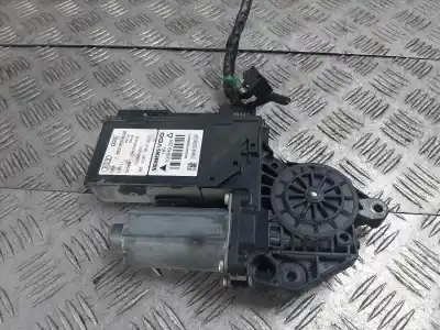 Pezzo di ricambio per auto di seconda mano Motore Alzacristalli Posteriore Destro per AUDI A4 BERLINA (8E) 2.0 TDI 16V (103kW) [2.0 Ltr. - 103 kW TDI] Riferimenti OEM IAM 8E0959802E  