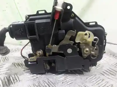 Автозапчасти б/у замок передней правой двери за audi a2 (8z0) 1.4 ссылки oem iam 8z1837016a  