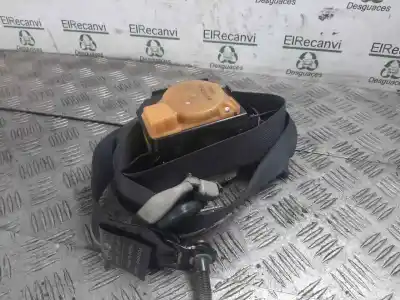 Second-hand car spare part front right seat belt for toyota corolla (_e12_) 1.4 d (nde120_) oem iam references 7321002271  