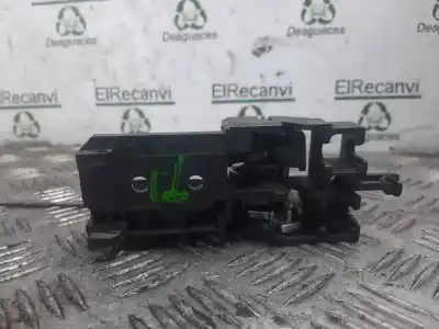 Second-hand car spare part interior left rear handle for toyota corolla (_e12_) 1.4 d (nde120_) oem iam references 50594a1