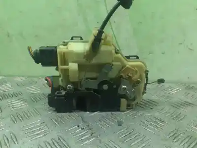 Автозапчастина б/у замок передній праві двері для SEAT TOLEDO (1M2) 1.9 TDI Посилання на OEM IAM 3B1837016CA  