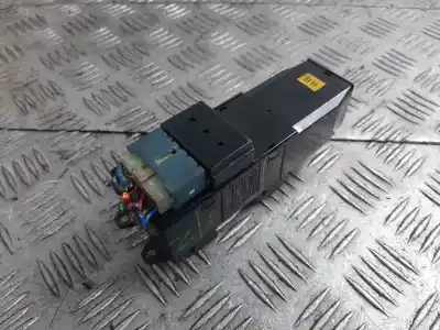 Peça sobressalente para automóvel em segunda mão botão / interruptor elevador vidro dianteiro esquerdo por daewoo nubira berlina classic se referências oem iam 96190771