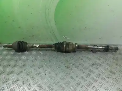 Second-hand car spare part front right transmission for renault grand modus authentique oem iam references 8200499586  
