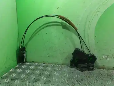 Second-hand car spare part front right door lock for toyota corolla (e12) 1.6 16v oem iam references   