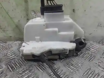 Second-hand car spare part left front door lock for citroen c2 audace oem iam references   