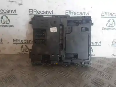 Pièce détachée automobile d'occasion boîtes à fusibles pour peugeot 406 coupe (s1/s2) 2.0 références oem iam   