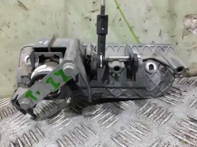 Автозапчастина б/у зовнішня ручка ворот для VOLKSWAGEN CADDY KA/KB (2K) 1.9 TDI Посилання на OEM IAM 2K0827565J  