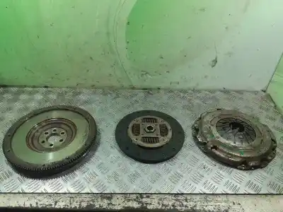Second-hand car spare part clutch kit for seat leon (1m1) 1.9 tdi oem iam references 701813  