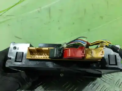 Second-hand car spare part climate control for audi a3 (8l) 1.8 20v turbo oem iam references 8l0820043