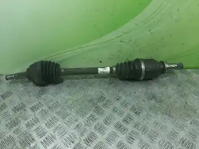 Автозапчастина б/у передня ліва трансмісія для dacia logan 1.6 16v cat посилання на oem iam 8200499585  