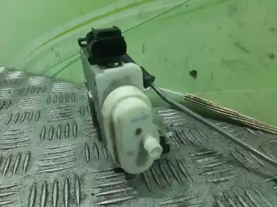 Pezzo di ricambio per auto di seconda mano serratura porta anteriore sinistra per audi a4 avant (b5) 1.8 20v turbo riferimenti oem iam   