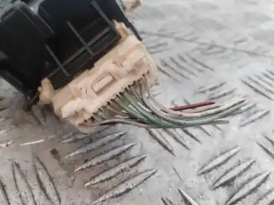 Автозапчастина б/у управління світлом для toyota yaris (ncp1/nlp1/scp1) 1.3 16v cat посилання на oem iam 173648  