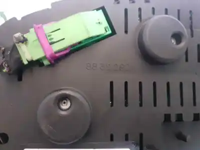 Second-hand car spare part dashboard for seat toledo (1m2) select oem iam references 88311292 02090202213048 w01m0920822d Second-hand car spare part dashboard for seat toledo (1m2) select oem iam references 88311292 02090202213048 w01m0920822d