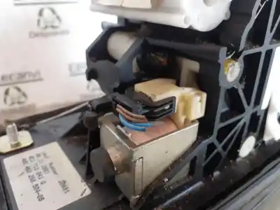 Pezzo di ricambio per auto di seconda mano leva del cambio per audi a4 avant (8e) 2.5 tdi (114kw) riferimenti oem iam 8e1713111g 8e1713041g 40046026550405