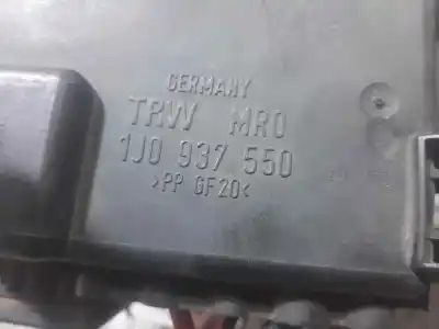 Piesă de schimb auto la mâna a doua panou siguranțe pentru volkswagen golf iv berlina (1j1) 1.9 tdi referințe oem iam 1j0937550  
