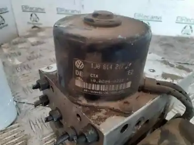 Автозапчастина б/у абс для seat leon (1m1) 1.9 tdi посилання на oem iam 1j0907379q 10094903323 5wk8477