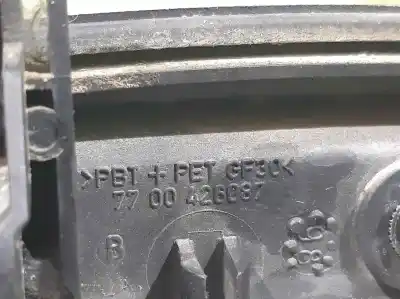 Автозапчасти б/у задняя правая наружная ручка за RENAULT CLIO II FASE I (B/CBO) 1.4 Alize ссылки OEM IAM 7700426087  