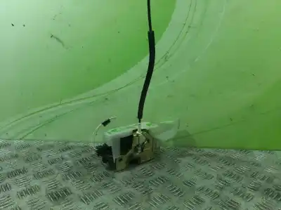 Pezzo di ricambio per auto di seconda mano Serratura Porta Anteriore Destra per RENAULT CLIO II FASE I (B/CBO) 1.4 Alize Riferimenti OEM IAM   