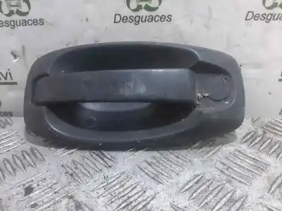 Pièce détachée automobile d'occasion poignée de porte avant droite pour fiat doblo active références oem iam 