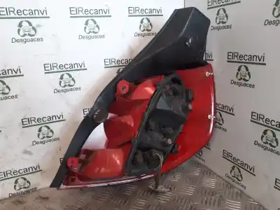 Second-hand car spare part left tailgate light for renault clio iii confort dynamique oem iam references 89075789  8200716659