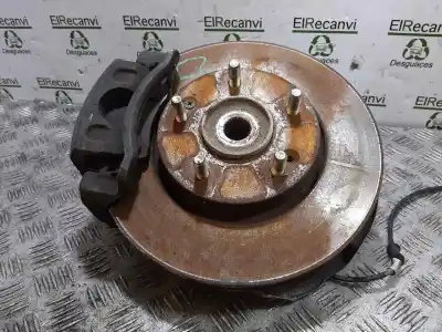 Pièce détachée automobile d'occasion MOYEU DE ROUE AVANT GAUCHE pour HYUNDAI COUPE (GK)  Références OEM IAM BC140056  