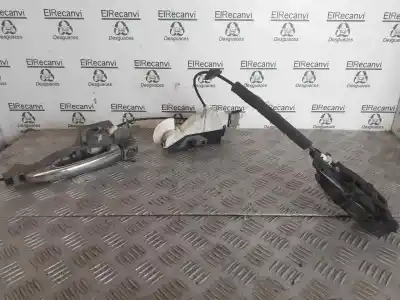 Second-hand car spare part left front door lock for citroen c3 collection oem iam references   caja pau 30/08/23