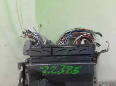Pezzo di ricambio per auto di seconda mano  per TOYOTA AURIS  Riferimenti OEM IAM 8966112B00  1758008021