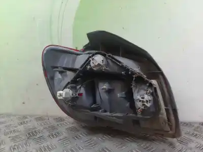 Автозапчастина б/у правий ліхтар для toyota yaris (ncp1/nlp1/scp1) 1.3 16v cat посилання на oem iam   