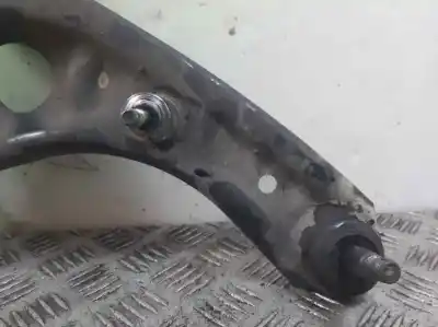 Peça sobressalente para automóvel em segunda mão braço de suspensão inferior dianteiro direito por citroen c1 (pm_, pn_) 1.0 referências oem iam   