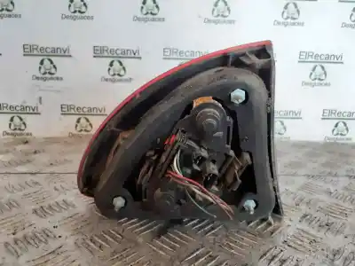 Автозапчастина б/у правий ліхтар для SEAT LEON (1M1) 1.9 TDI Посилання на OEM IAM 1M6945258  