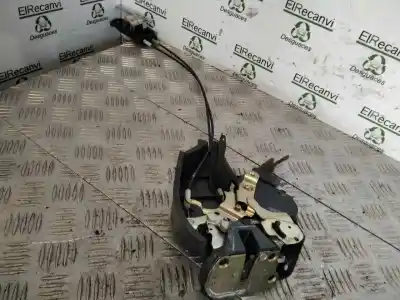 Peça sobressalente para automóvel em segunda mão fechadura da porta traseira esquerda por toyota lexus is 200 (gxe10) 2.0 cat referências oem iam 
